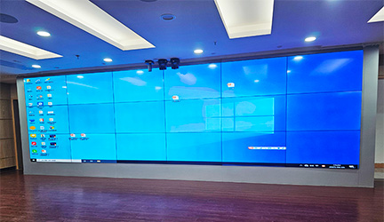 中型场景（30-80 ㎡展厅 / 企业监控中心 / 报告厅）液晶拼接幕墙系统选型配置表